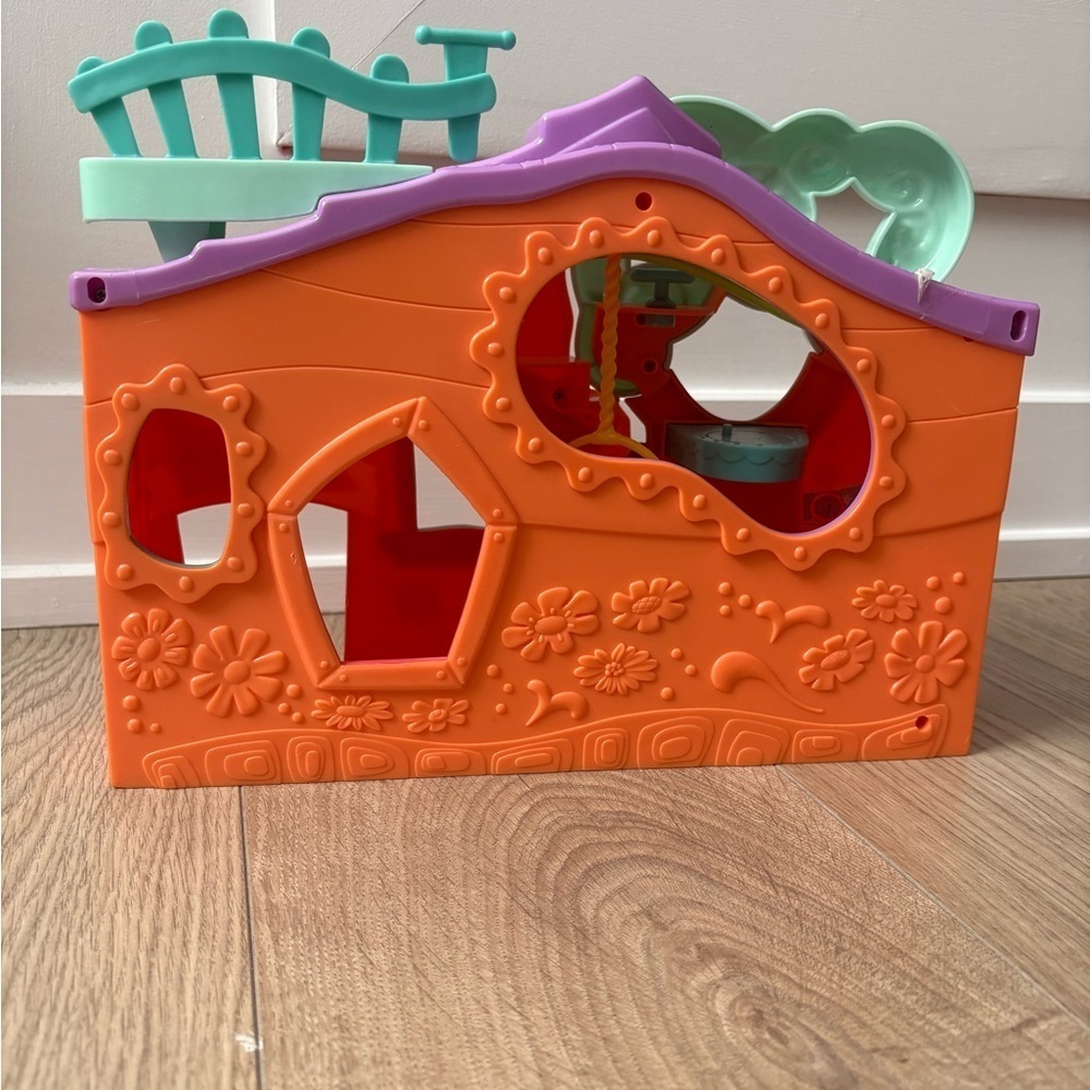 Littlest Pet Shop Treehouse Playset Swing Orange Clubhouse Hasbro LPS - Picture 6 of 6